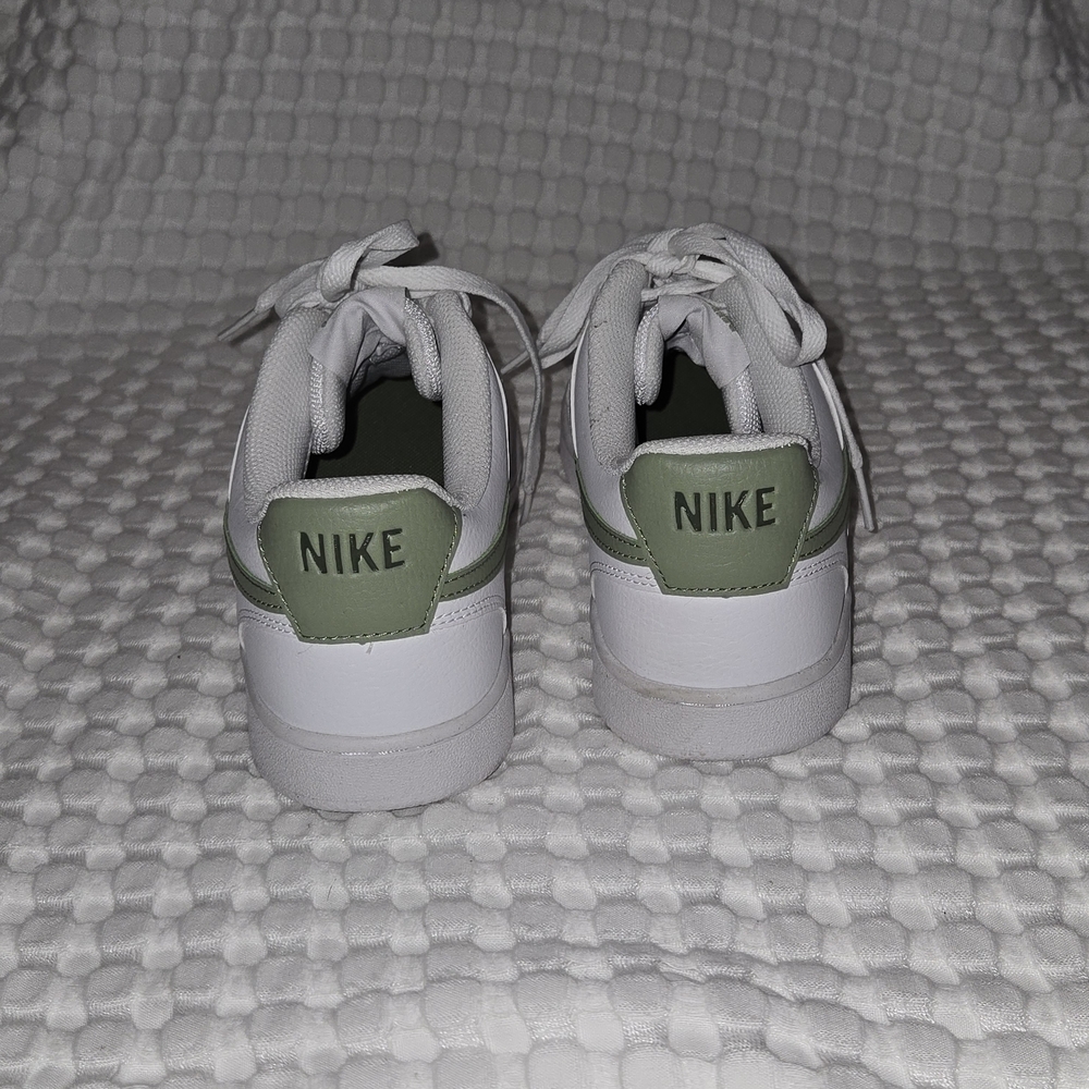 Nike White and Olive Sneakers - Picture 2 of 5
